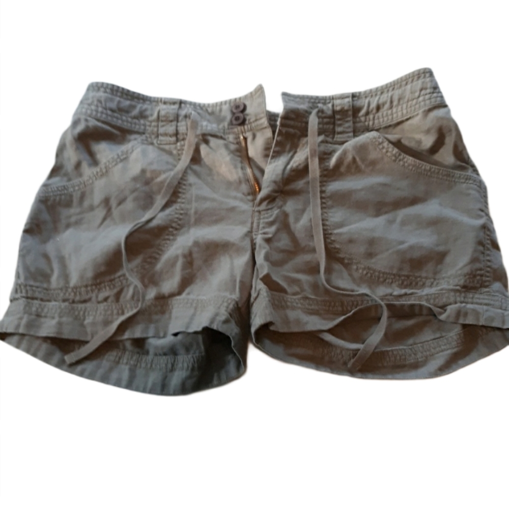 Patagonia olive green shorts, 3 1/2" inseam size 6